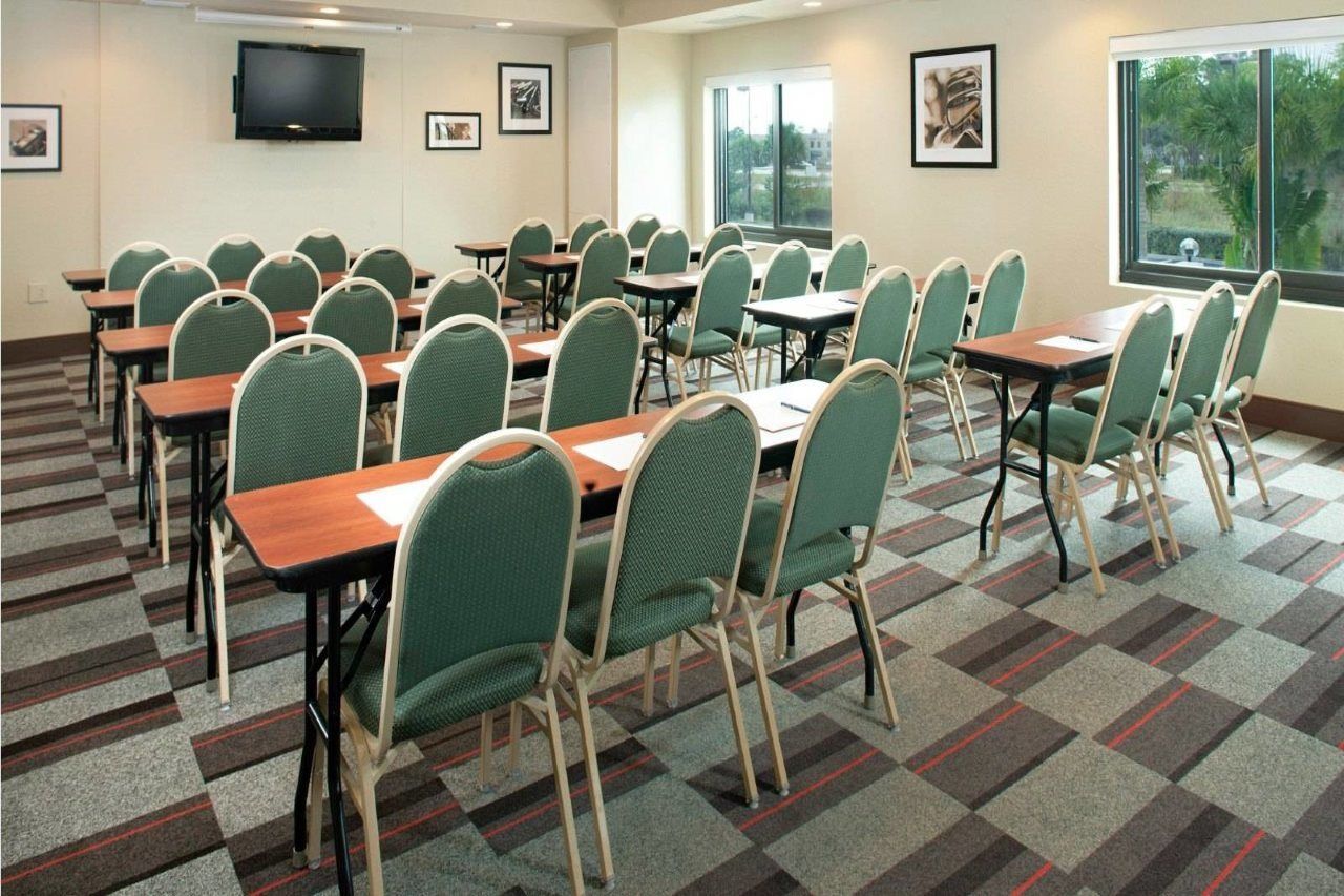 Four Points By Sheraton Fort Myers Airport Zewnętrze zdjęcie